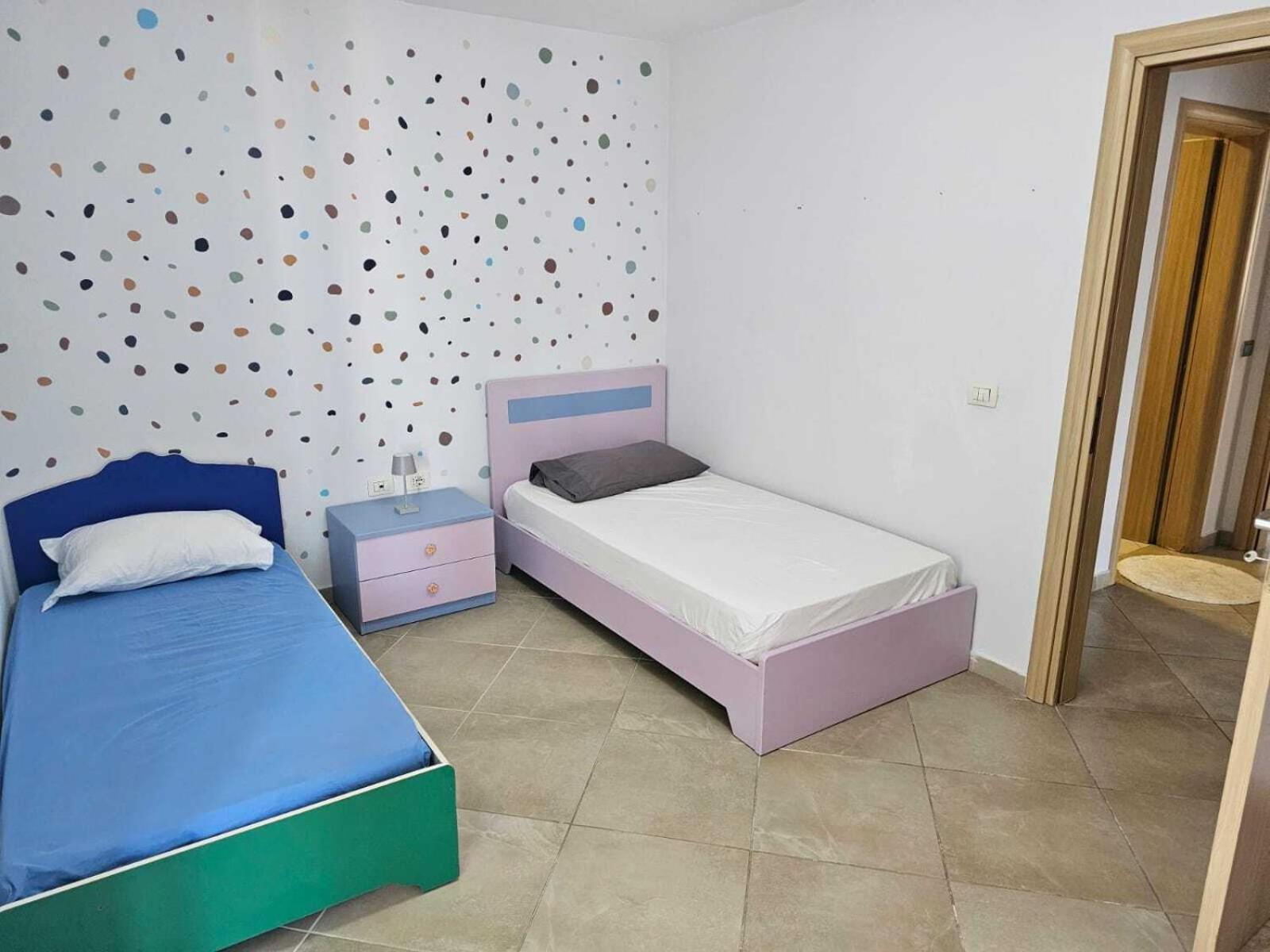 Diem Apartment Near Pazari I Ri 티라나 외부 사진
